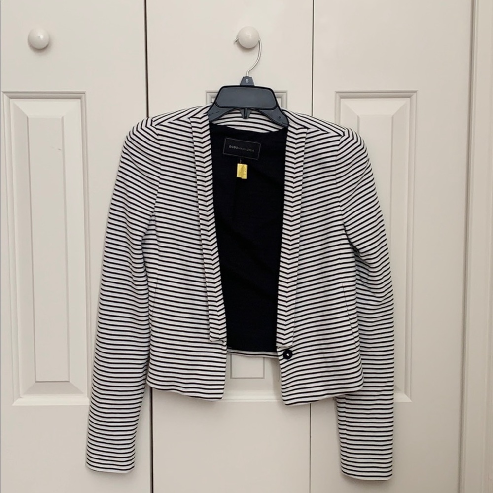 BCBG blazer